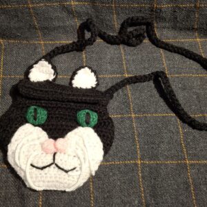 Compost the Cat knitted shoulder bag